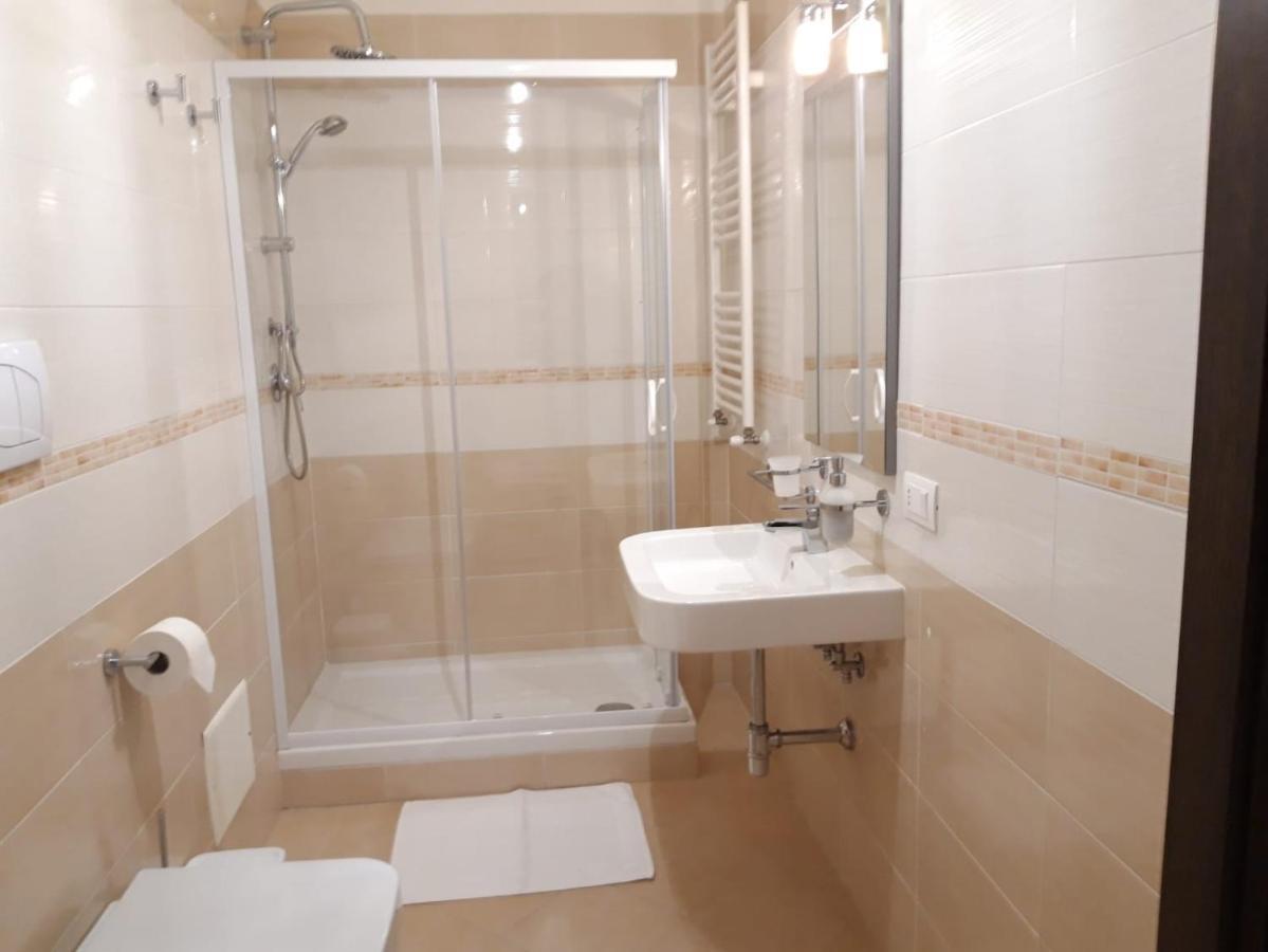 B&B White One San Prisco Exterior foto